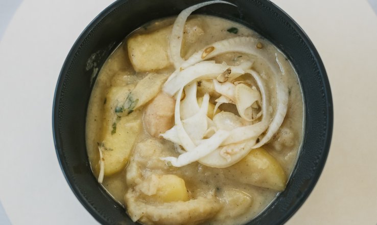 Tisch Zwölf
